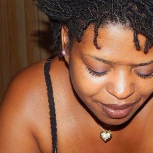 Meet your Posher, Kellii